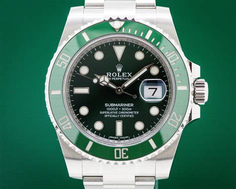 rolex submarine ghiera verde|Rolex Submariner dial.